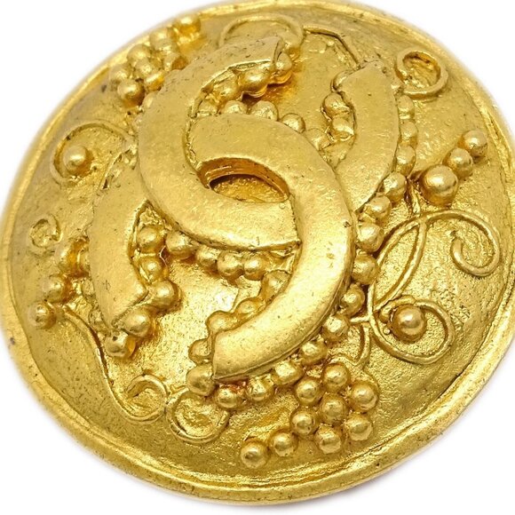 Chanel Button Earrings Clip-On Gold - Picture 2 of 4